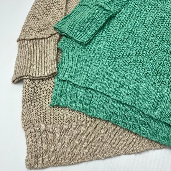 Hyped Unicorn Oversized Sweater Lot Womens S M - Picture 2 of 5